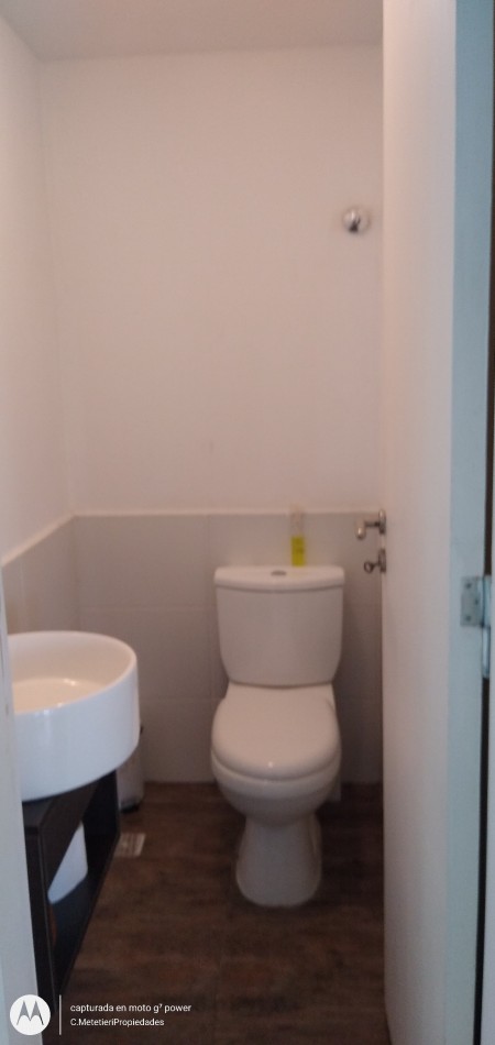 CASA 5 AMBIENTES 400 M2 FONDO CON PILETA EN LA CALETA