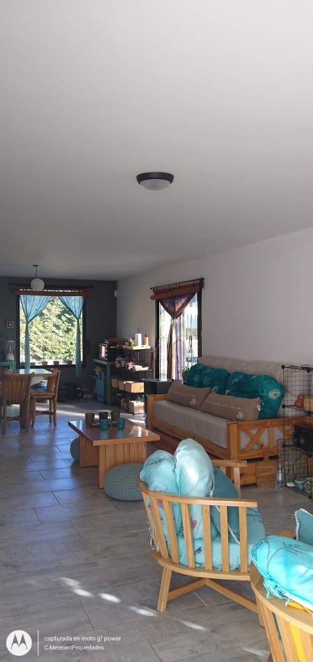 CASA 5 AMBIENTES 400 M2 FONDO CON PILETA EN LA CALETA