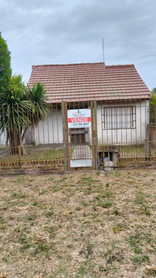 VENTA CASA 3 AMBIENTES  GARAGE PARQUE Y PARRILLA: 350M2 TOT.ZONA ALFAR