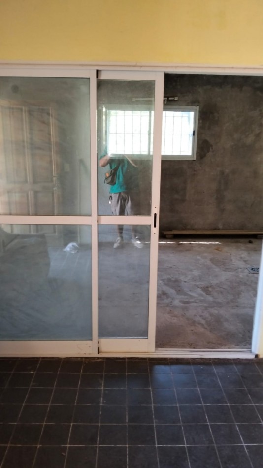 VENTA CASA 3 AMBIENTES  GARAGE PARQUE Y PARRILLA: 350M2 TOT.ZONA ALFAR