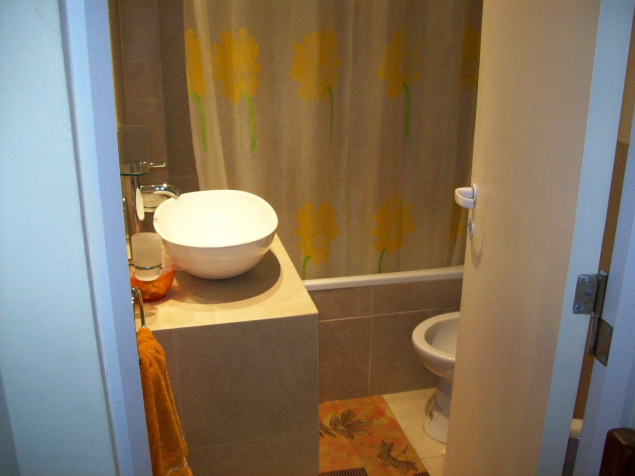 Departamento 2 Ambientes Alquiler Temporario: Frente Al Mar-faro-mar Del Plata