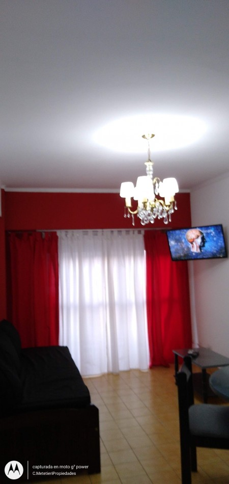 Alquiler 2 Ambiente al frente con balcon: zona Guemes altura Hermitage