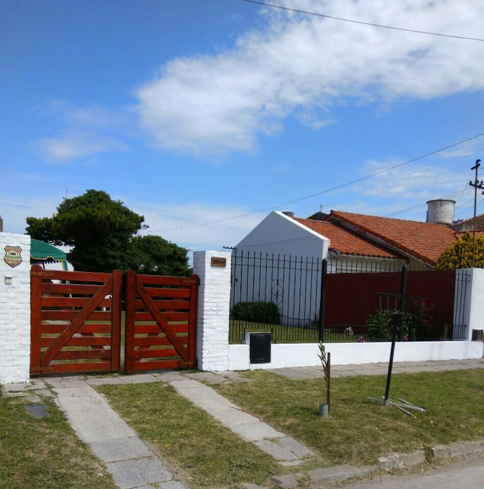 Casa Alquiler Temporada: con Cochera y Parrilla: Faro Mar del Plata