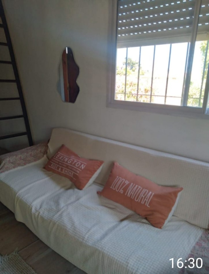 CASA MONOAMBIENTE EN DUPLEX A DOS CUADRAS DEL MAR: PARA DOS PERSONAS: FARO