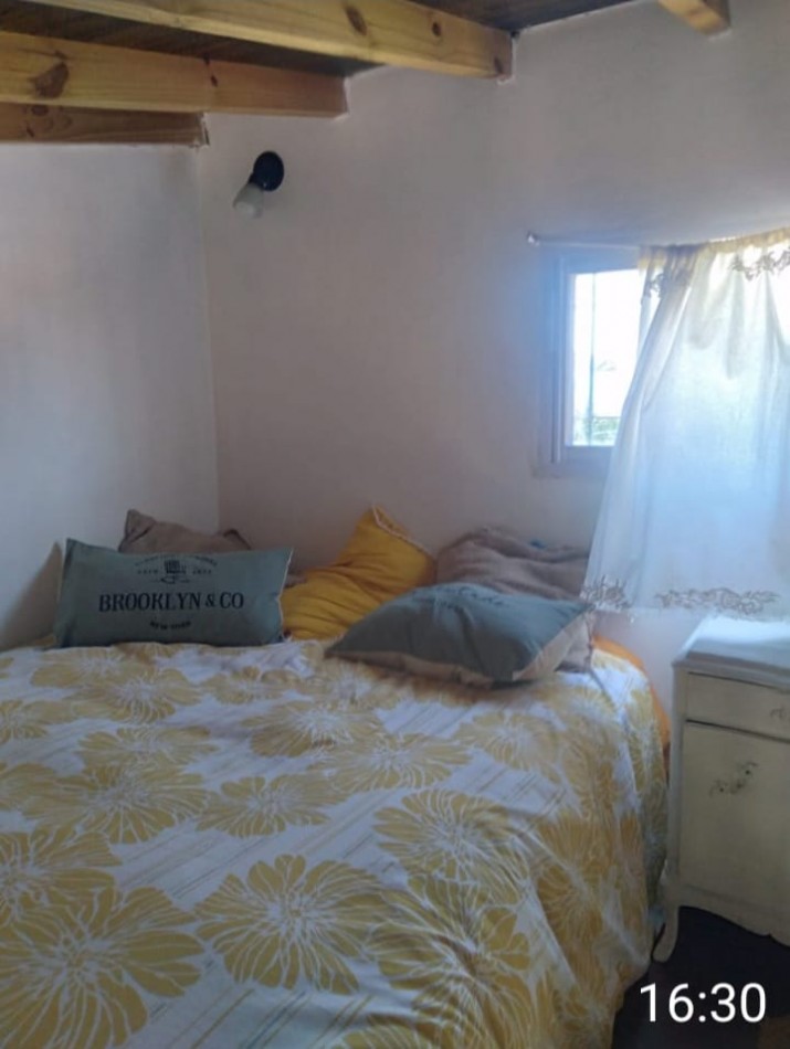 CASA MONOAMBIENTE EN DUPLEX A DOS CUADRAS DEL MAR: PARA DOS PERSONAS: FARO