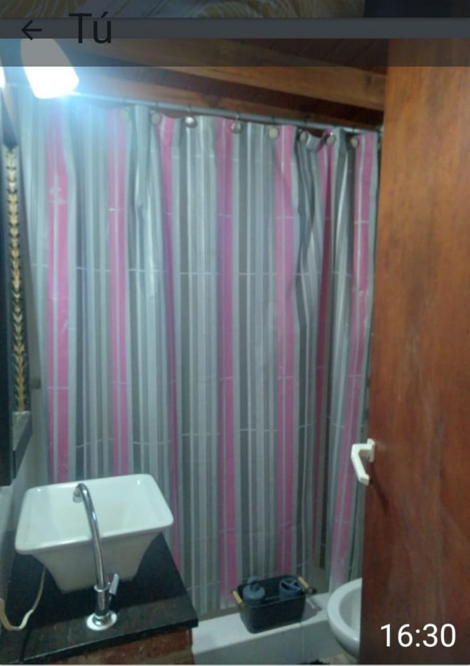 CASA MONOAMBIENTE EN DUPLEX A DOS CUADRAS DEL MAR: PARA DOS PERSONAS: FARO