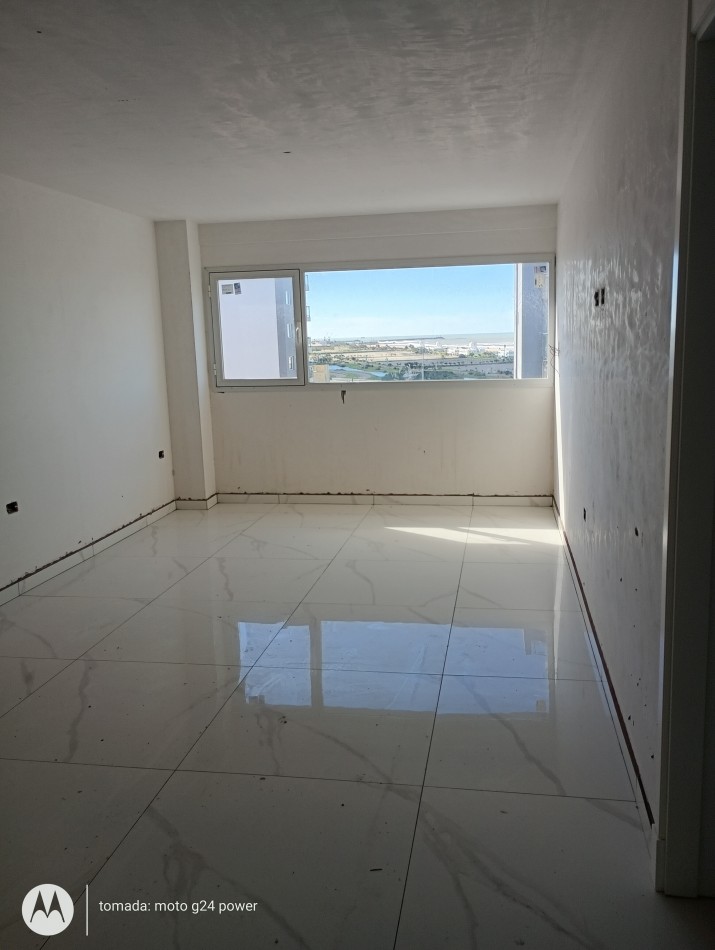Venta Dpto 1 ambiente Frente 6to piso
