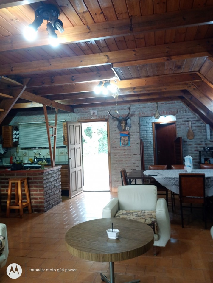Venta Casa Alpina sobre lote de 570 m2