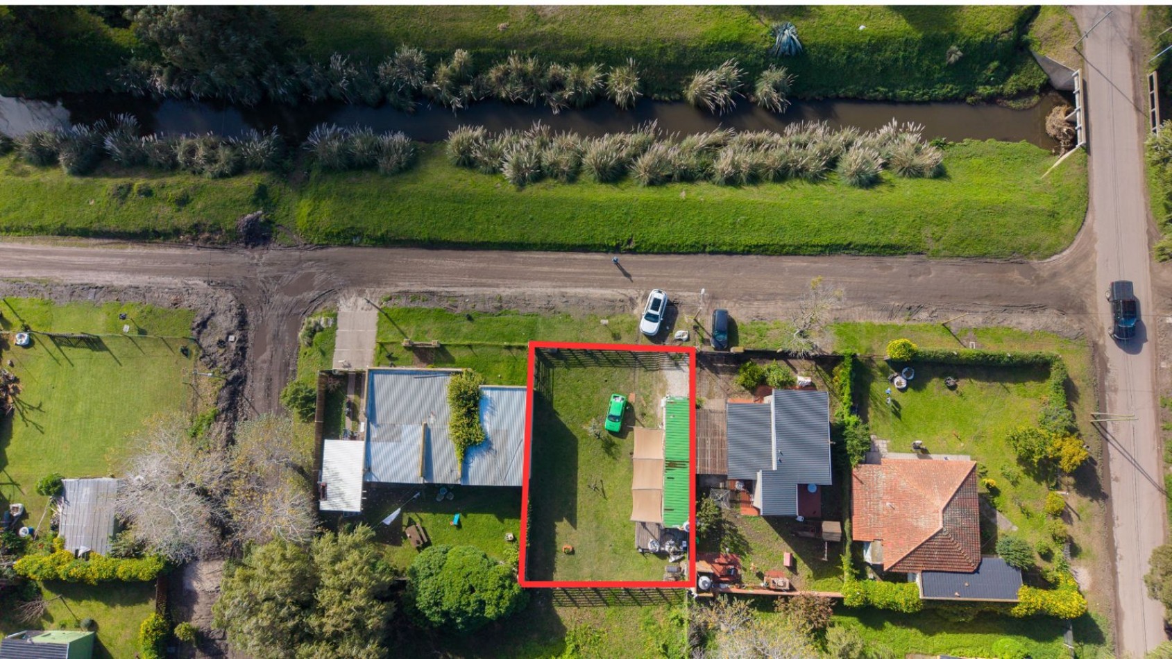 VENTA TERRENO ALFAR 337 M2 