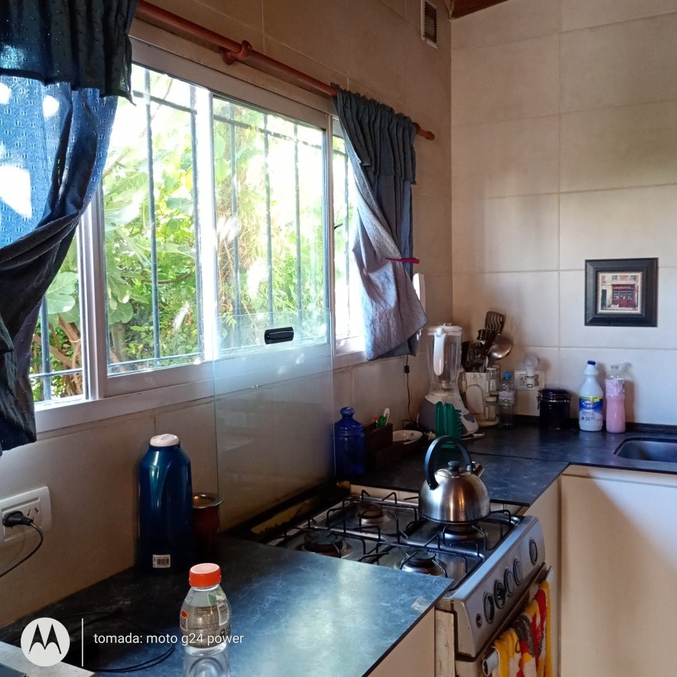 VENTA Casa Ph/ Loft Al Fondo dividido en  3amb. c/quincho/jardin/entrada 2 AUTOS