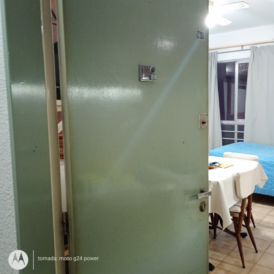 VENTA DEPARTAMENTO 1 AMBIENTE : ALTURA TORREON: AV.COLON Y GUEMES: MAR DEL PLATA